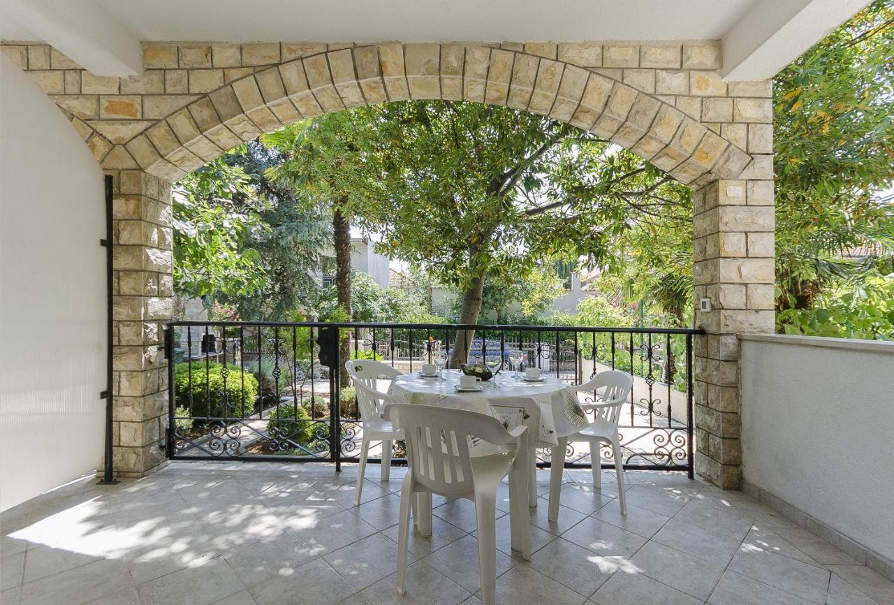 Apartments Karolina Vodice Extérieur photo